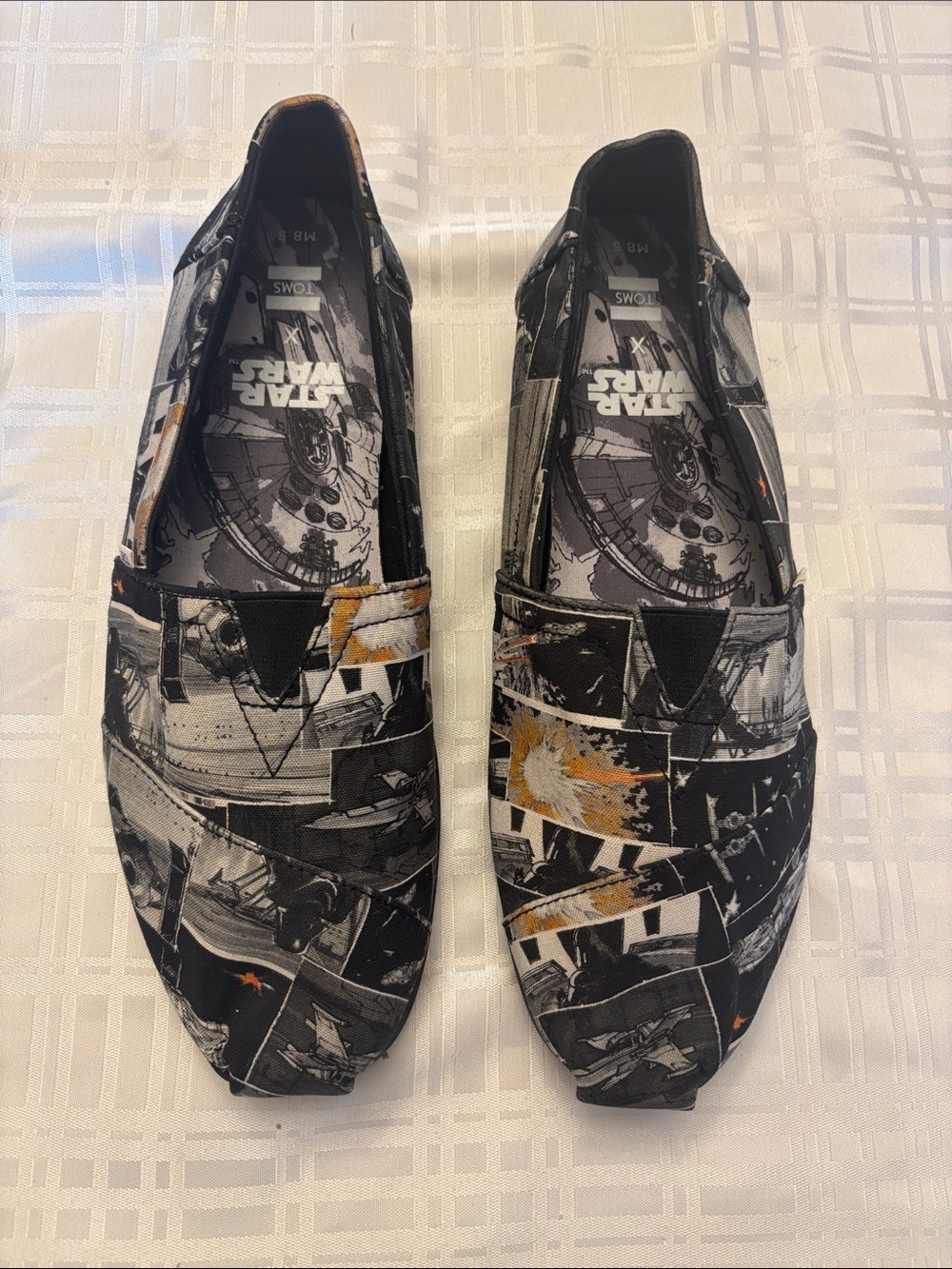 TOMS x Star Wars Men's Black Graphic Slip-On Shoes